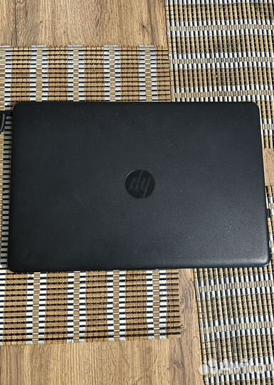 Продаю ноутбук hp 15-bw661ur