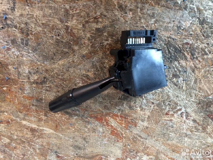 Переключатель подрулевой (дворников) 84652-28630 T