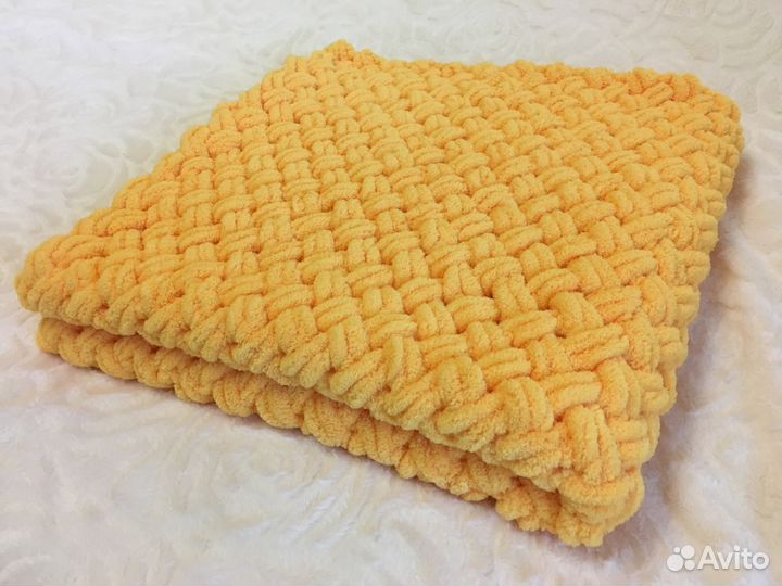 Детский плед из пряжи Alize Puffy (Ализе Пуффи)