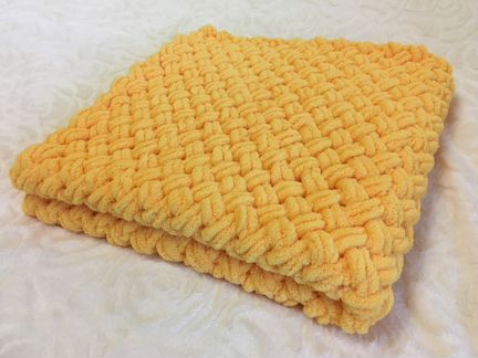 Детский плед из пряжи Alize Puffy (Ализе Пуффи)