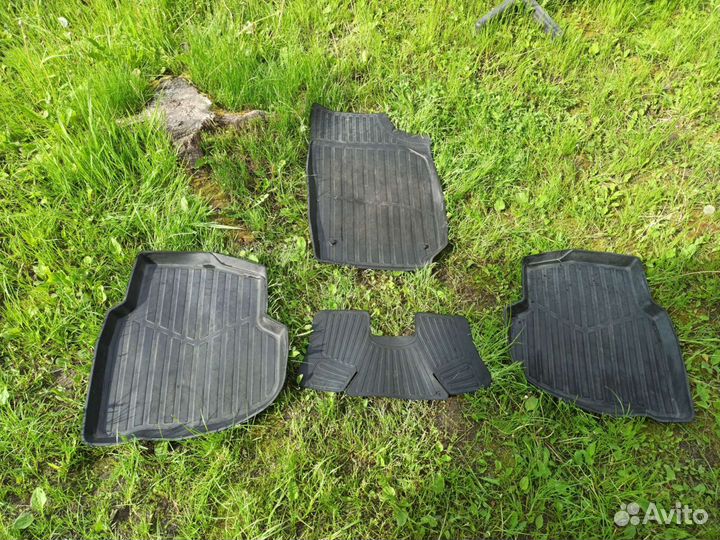 Автомобильные коврики на Volkswagen polo