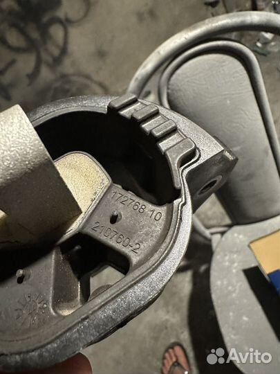 Опора АКПП bmw f10