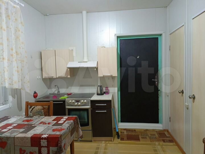 Дом 42 м² на участке 7 сот.