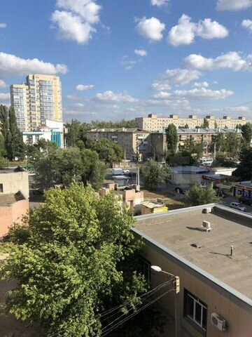 2-к. квартира, 54 м², 6/9 эт.