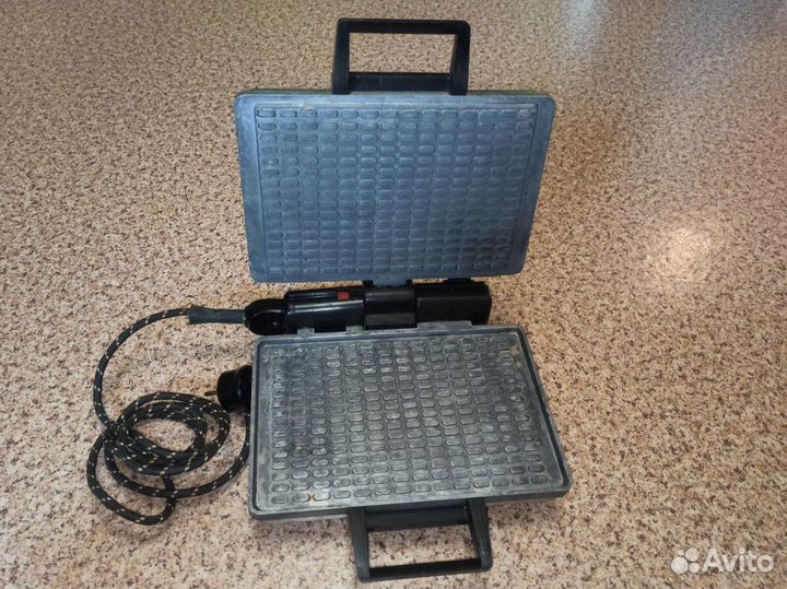 Вафельница СССР электрическая