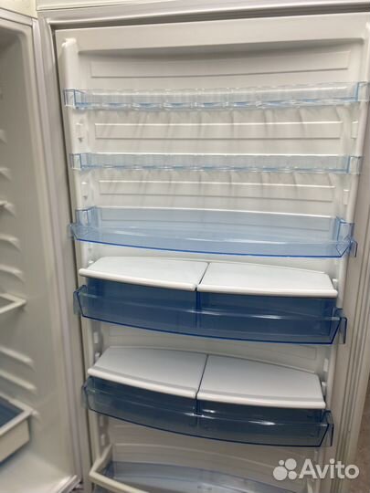 Холодильник vestfrost/Гарантия/Доставка