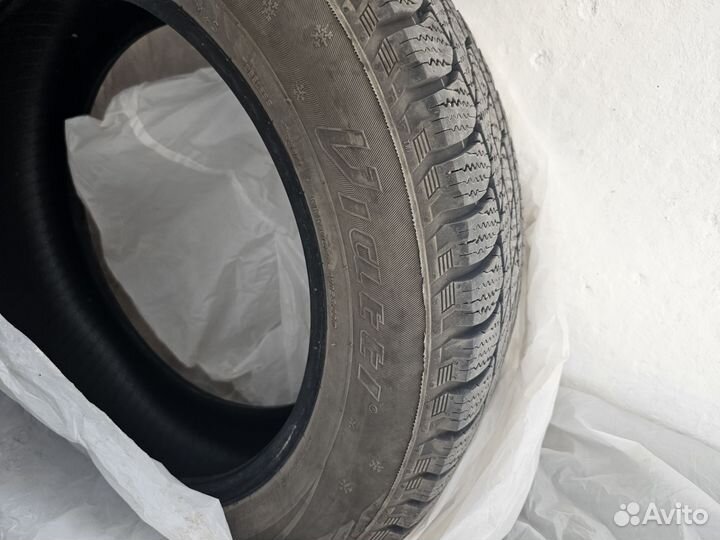 Viatti Bosco S/T V-526 215/60 R17