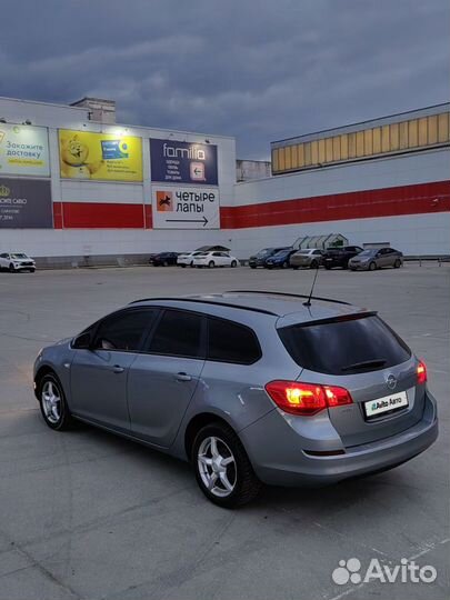 Opel Astra 1.6 МТ, 2011, 190 000 км