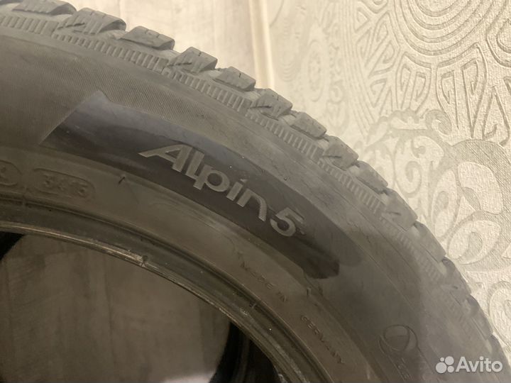 Michelin Alpin 5 205/55 R16 94H