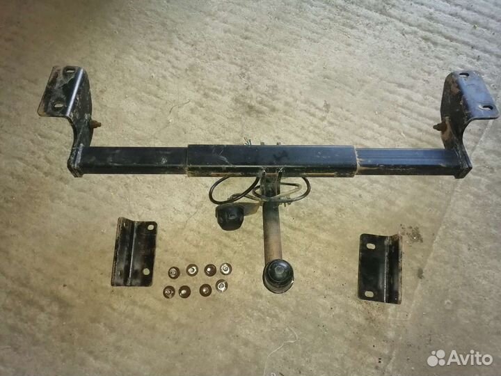 Фаркоп на Hyundai Tucson