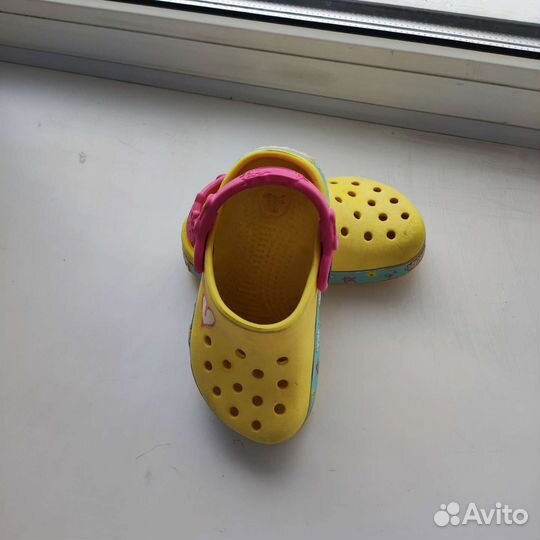 Сланцы детские crocs 6-7