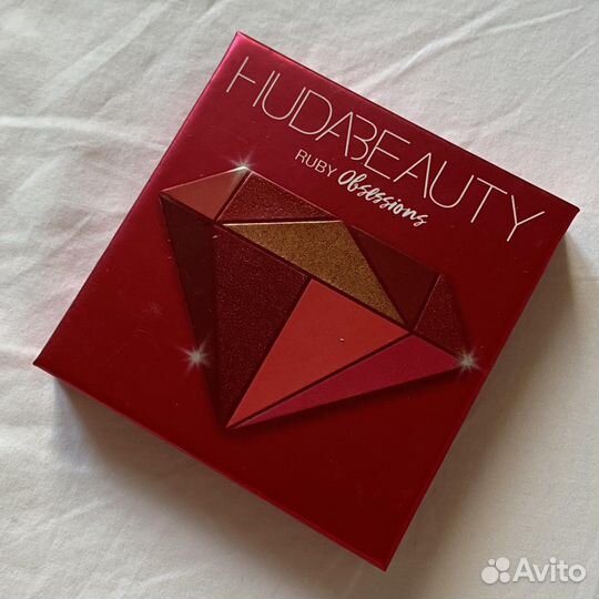Палетка теней Huda Beauty Obsessions Ruby