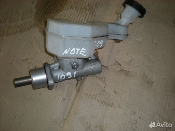Цилиндр тормозной главный Nissan Note