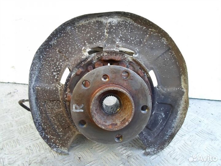 Ступица задняя правая BMW X5 E70