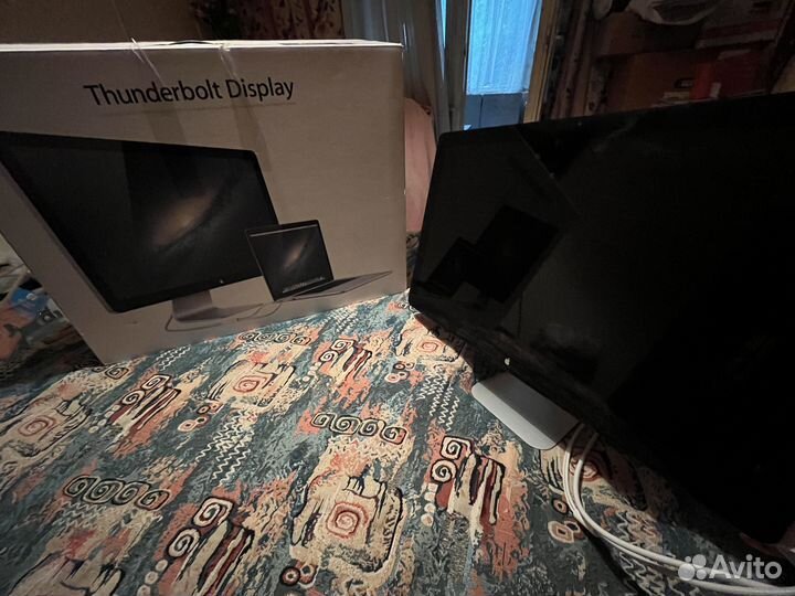 Apple thunderbolt display 27