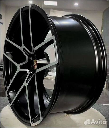 Кованые диски Porsche R21