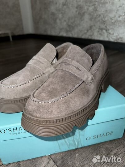 Лоферы зимние женские