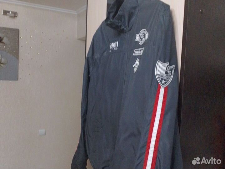 Ветровка мужская