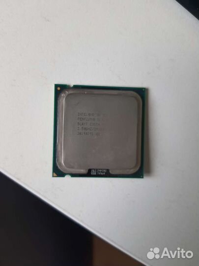 Процессор Intel Pentium E5200 2х2.5
