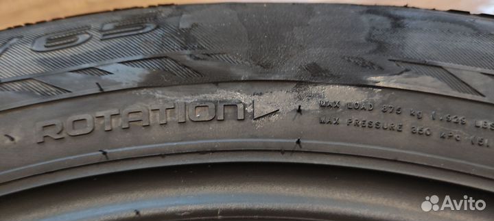 Nokian Tyres Hakkapeliitta 9 SUV 215/65 R17 103T