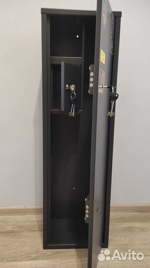 Оружейный сейф чирок 1020