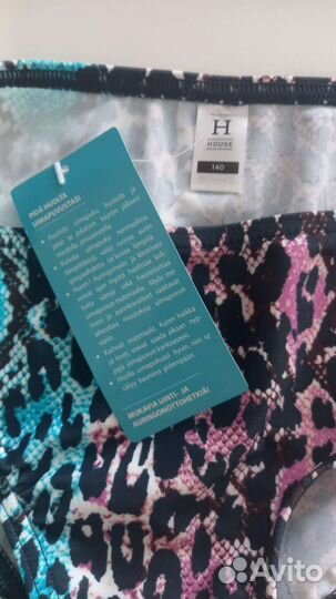 Купальник для девочки 140 новый