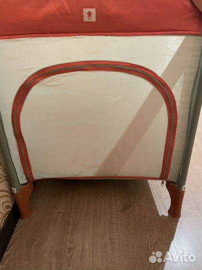 Манеж детский складной