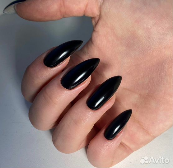 Мастер маникюра