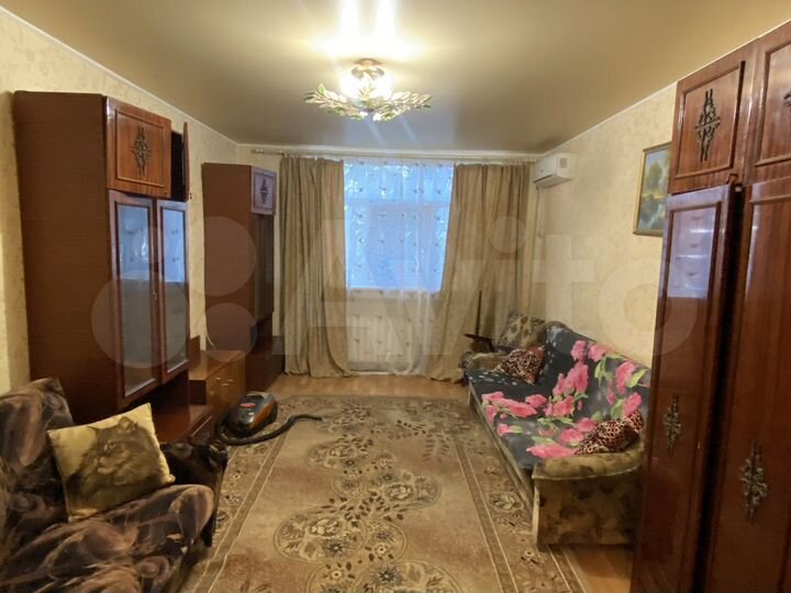 2-к. квартира, 46 м², 1/2 эт.