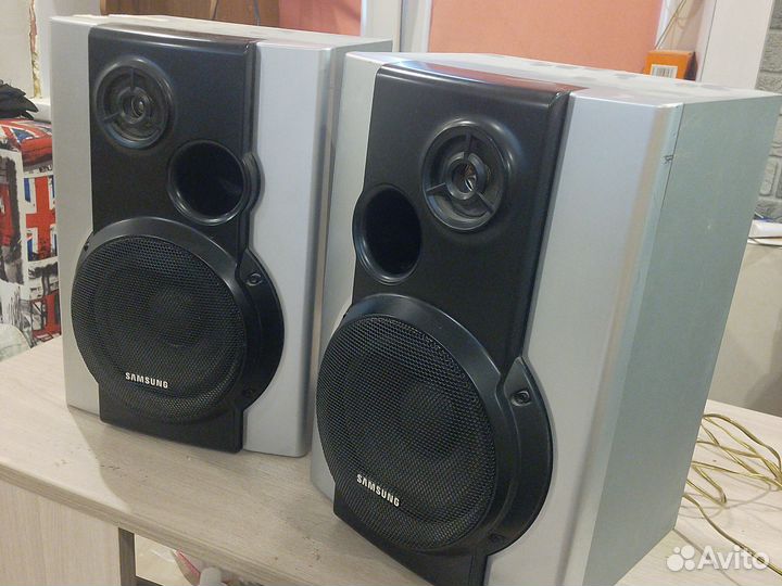 Колонки от музыкального центра samsung