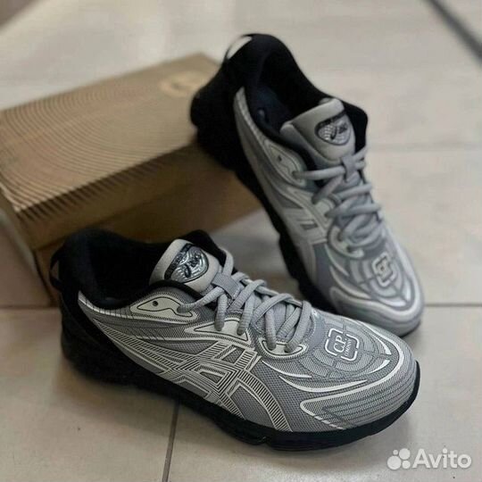 Кроссовки мужские асикс