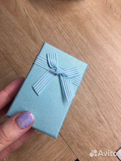 Подарочная коробка упаковка