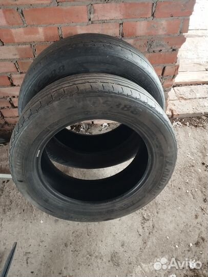 Landsail CLV1 215/60 R17