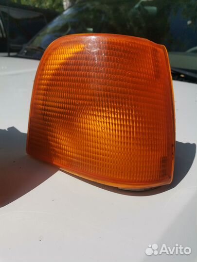 Поворотники для Ауди 100 с3