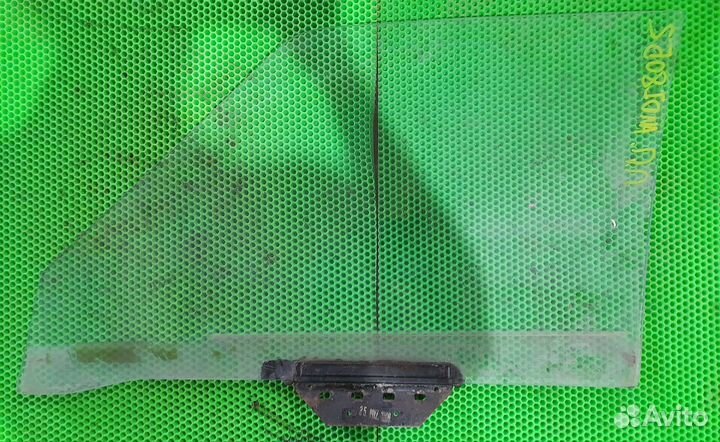 Стекло переднее правое ауди 80 Б2 audi 80 B2