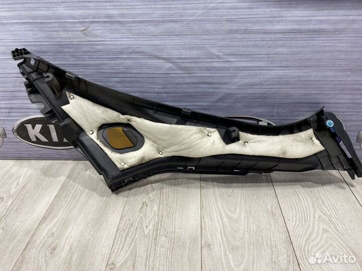 Накладка порога на порог Hyundai solaris Лев