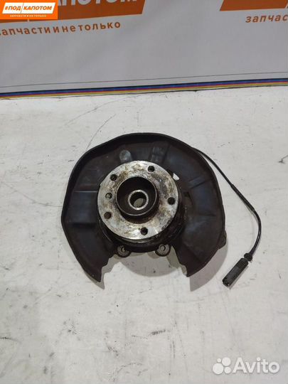 Кулак задний левый BMW 3 E90 2007