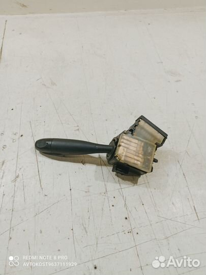 Переключатель подрулевой KIA RIO 2 2005-2010