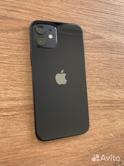 iPhone 12, 64 ГБ