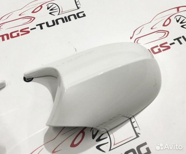 Крышки зеркал M3 белые на BMW 3 E92 рест