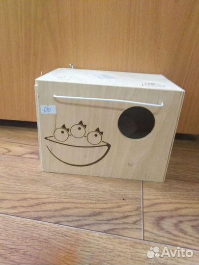 Гнездо для волнистых попугаев