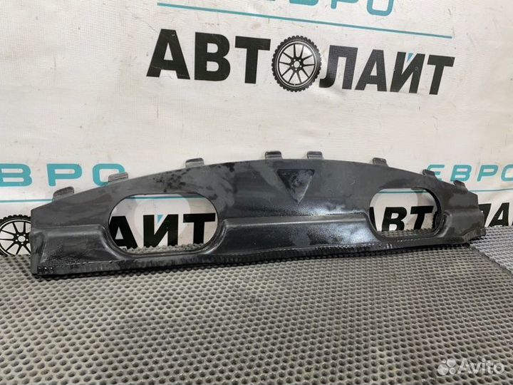 Крышка воздуховода передняя Bmw X5 F15 4.0E N20B20