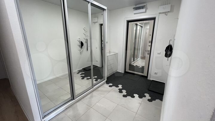 3-к. квартира, 79,8 м², 16/17 эт.