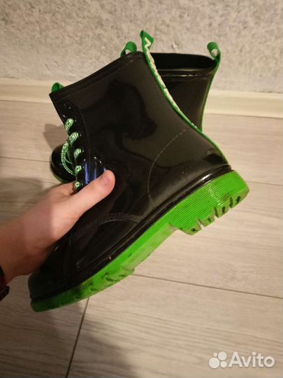 Резиновые сапоги