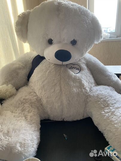Плюшевый медведь