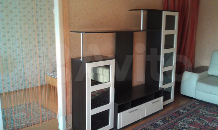2-к. квартира, 46 м², 4/4 эт.