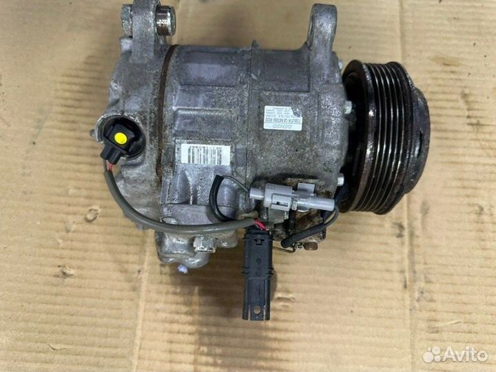 Компрессор кондиционера Bmw X6 M50D E71 N57D30C