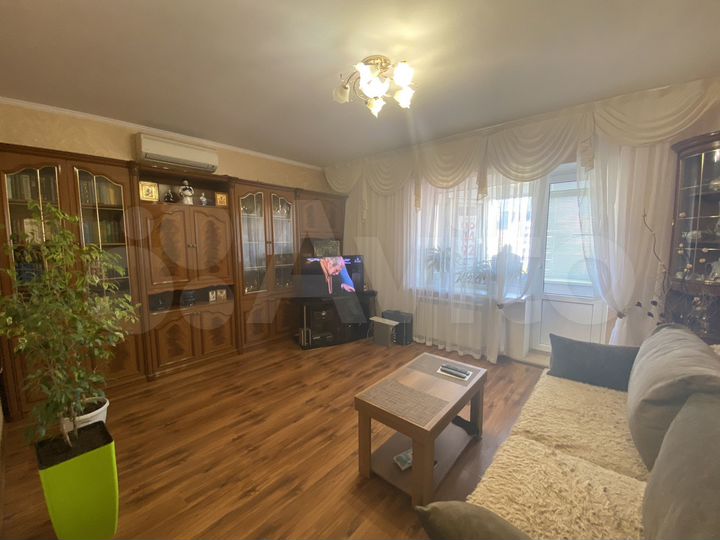 3-к. квартира, 80 м², 5/6 эт.