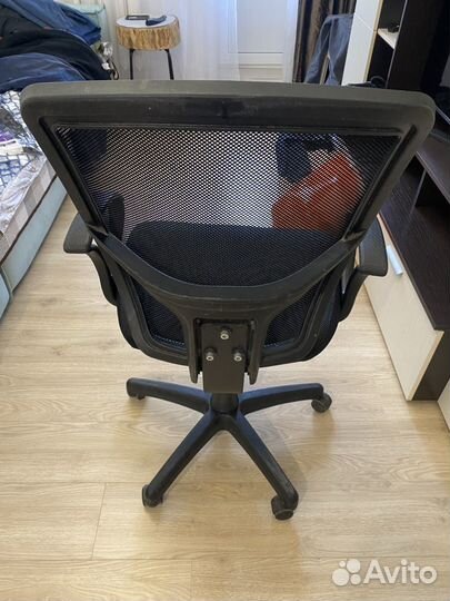 Компьютерное кресло