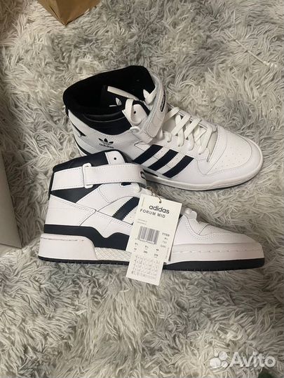 Adidas forum mid